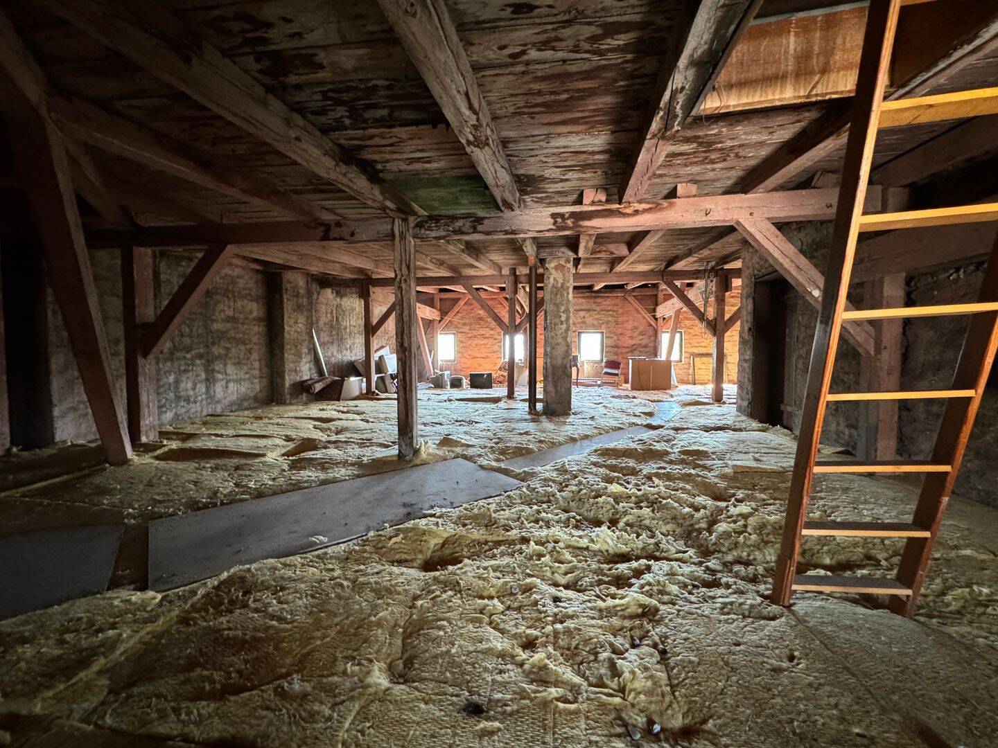 Einzigartiges Ausbaupotenzial - Unausgebautes Dachgeschoss im Szenekiez Kreuzberg – Berlin – Vorschaubild 4