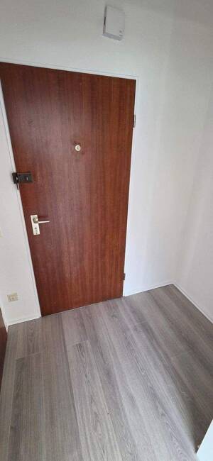IHRE GELEGENHEIT!!! RENOVIERTES 1 ZIMMER APARTMENT mit BALKON in ESSEN - HOLSTERHAUSEN!!! – 45147 Essen – Vorschaubild 5