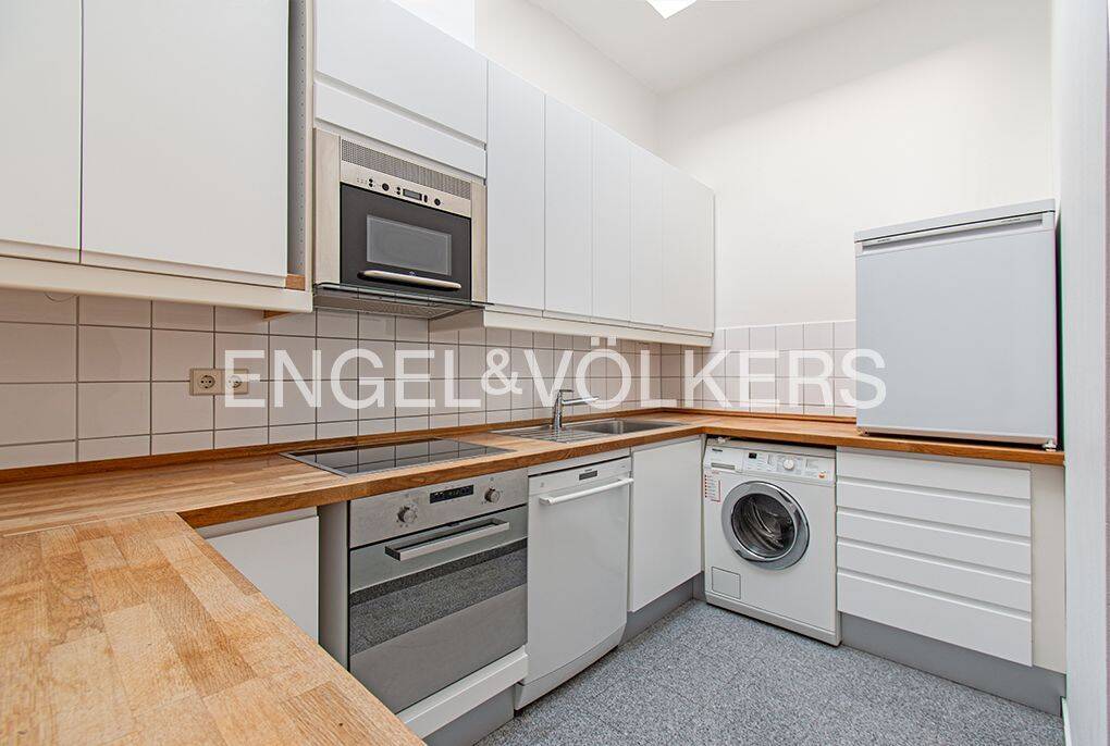 Sonnige Altbauperle in exklusiver Stadtvilla! – Hamburg – Vorschaubild 4
