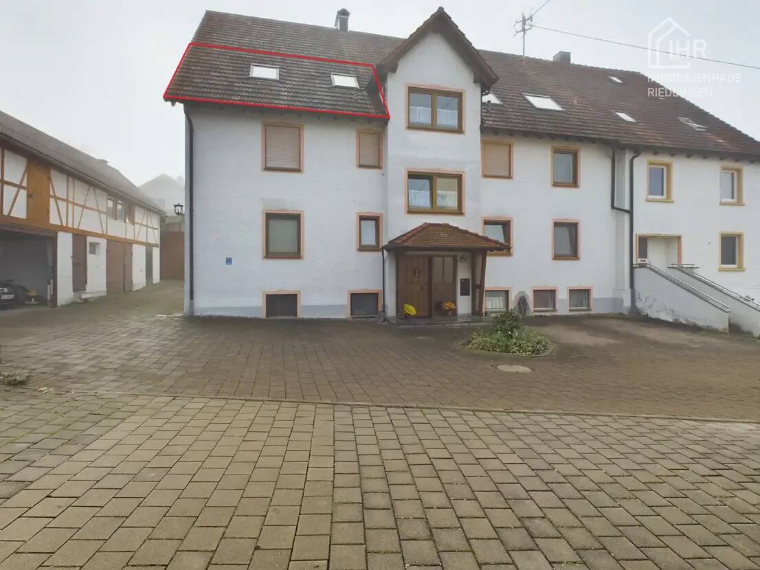 Helle 2-Zimmer Dachgeschosswohnung in Allmannsweiler – Allmannsweiler – Vorschaubild 2