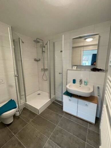 Boardinghouse - Apartments zur Kurzzeitmiete im Studio mit Küche in separatem Raum – Heilbronn – Vorschaubild 6