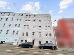 Kapitalanlage: Zwei schöne 3-Zimmer-Wohnungen als Paket in zentraler Lage von Halle