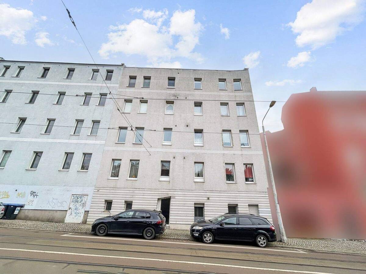 Kapitalanlage: Zwei schöne 3-Zimmer-Wohnungen als Paket in zentraler Lage von Halle – 6114 Halle (Saale) – Bild 1 von 9