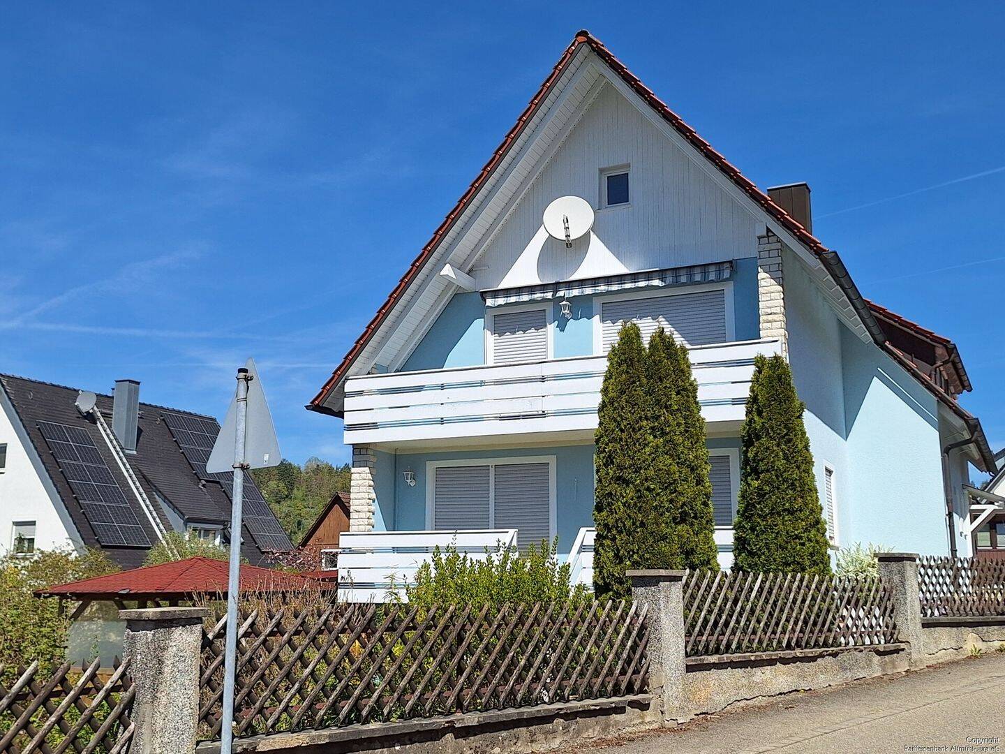 Großzügiges Wohnhaus mit flexiblen Nutzungsmöglichkeiten - Wohnen nach Ihren Vorstellungen – Greding – Vorschaubild 2