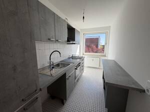 Licht, Lage, Balkon - charmante 3-Zimmer-Wohnung – 21365 Adendorf – Vorschaubild 3