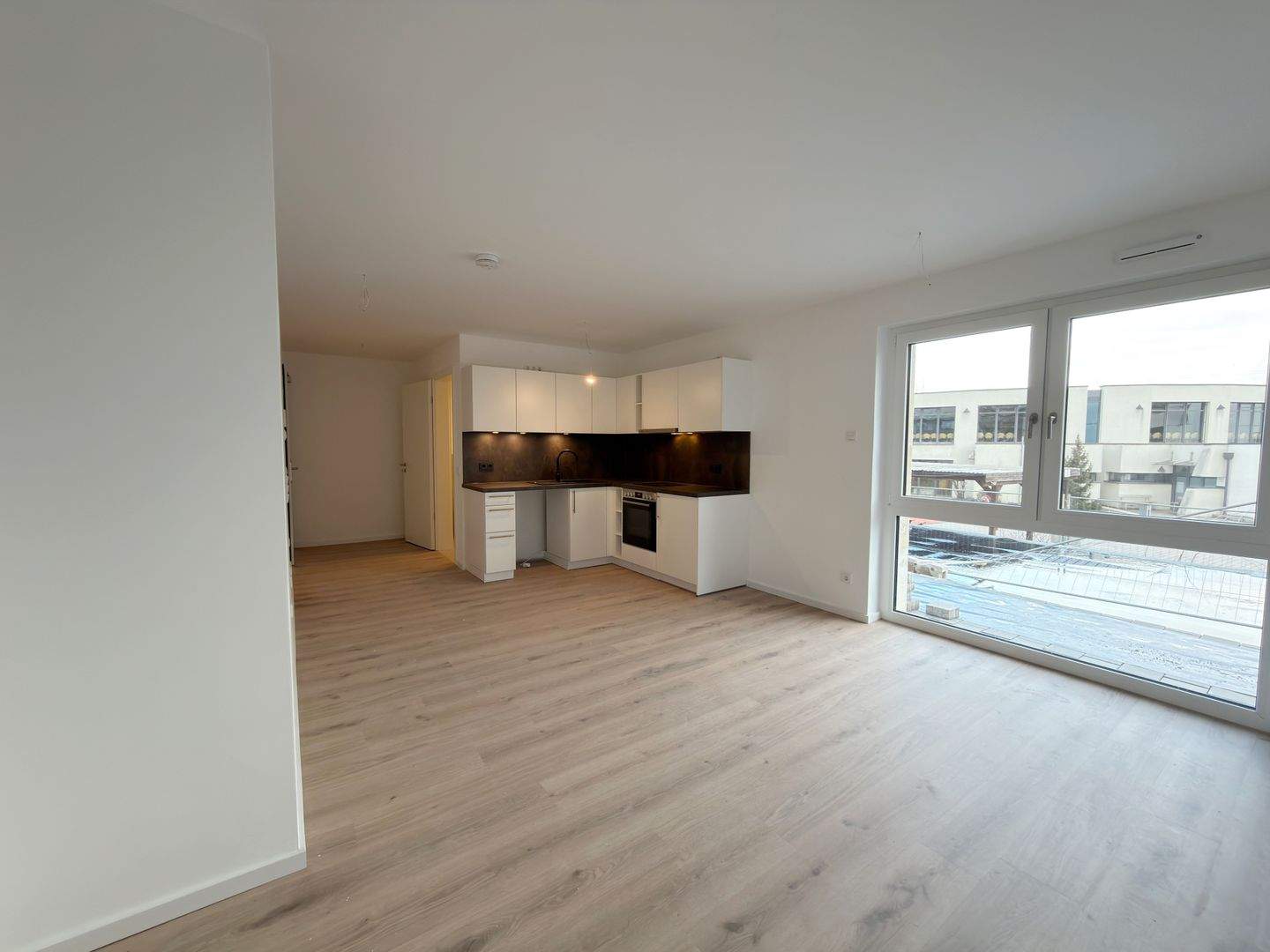 Exklusive 1-Zimmer-Neubauwohnung mit hochwertiger Ausstattung ~ Erstbezug ~ Tiefgarage ~ Aufzug ~ Sofortbezug – Nürnberg – Vorschaubild 4