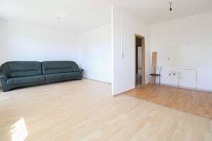 Berzugsfrei - drei Zimmer Wohnung mit Balkon am Stadtblick Magdeburgs – 39128 Magdeburg – Vorschaubild 2