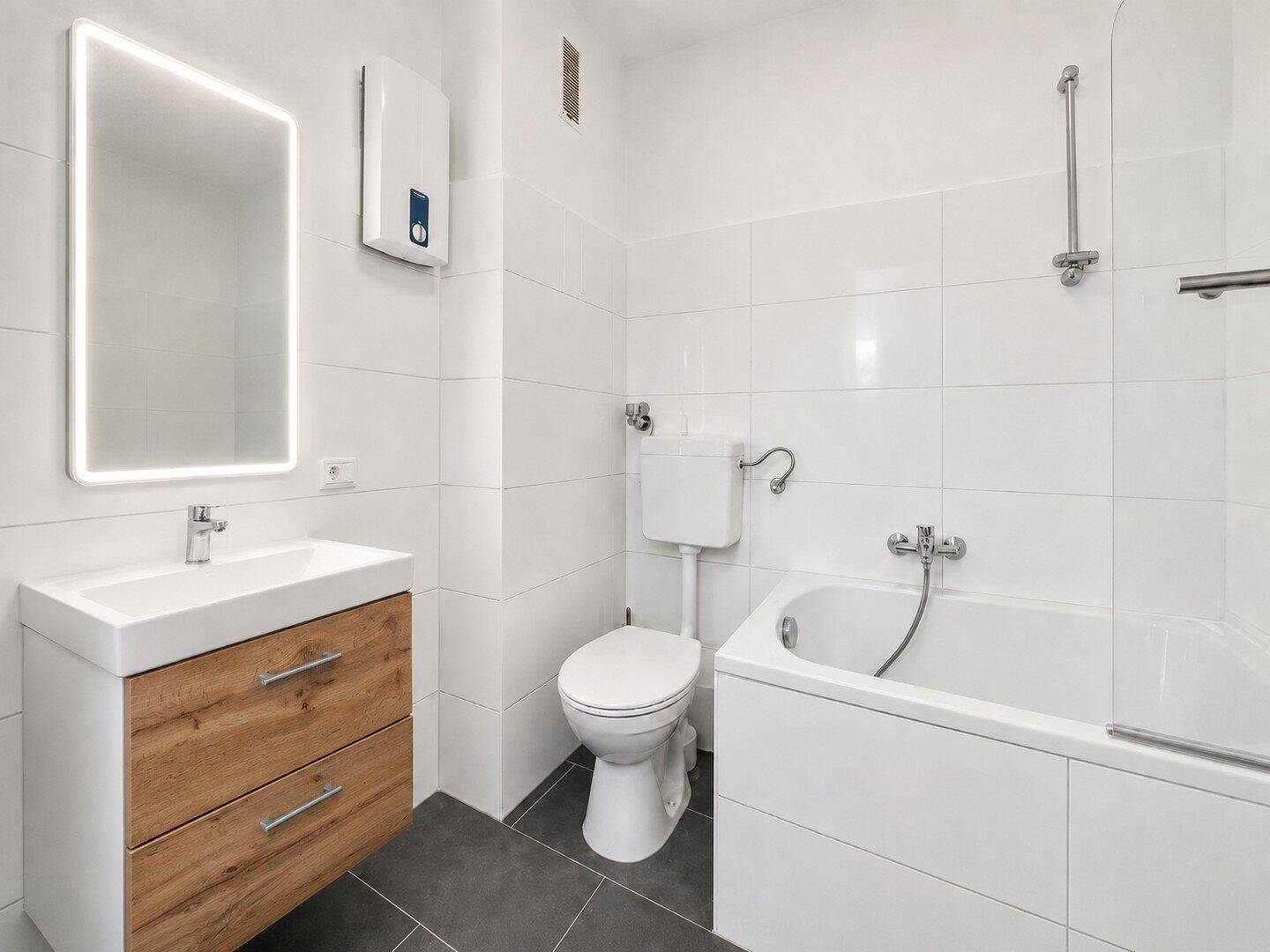 Renovierte 2-Zimmer-Wohnung in Altdorf ab Juli verfügbar – Altdorf – Vorschaubild 8
