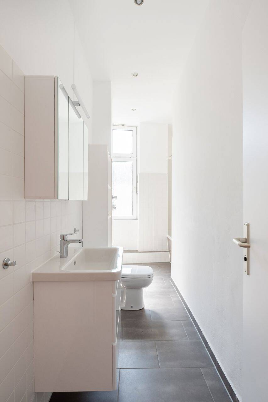 Über den Dächern des Richardkiezes - Maisonettewohnung mit Altbauflair & Terrasse – Berlin – Vorschaubild 8