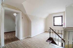 Handwerkertraum mit Grube! Einfamilienhaus inkl. Werkstatt und Ausbaupotenzial in Ransbach-Baumbach – 56235 Ransbach-Baumbach – Vorschaubild 8