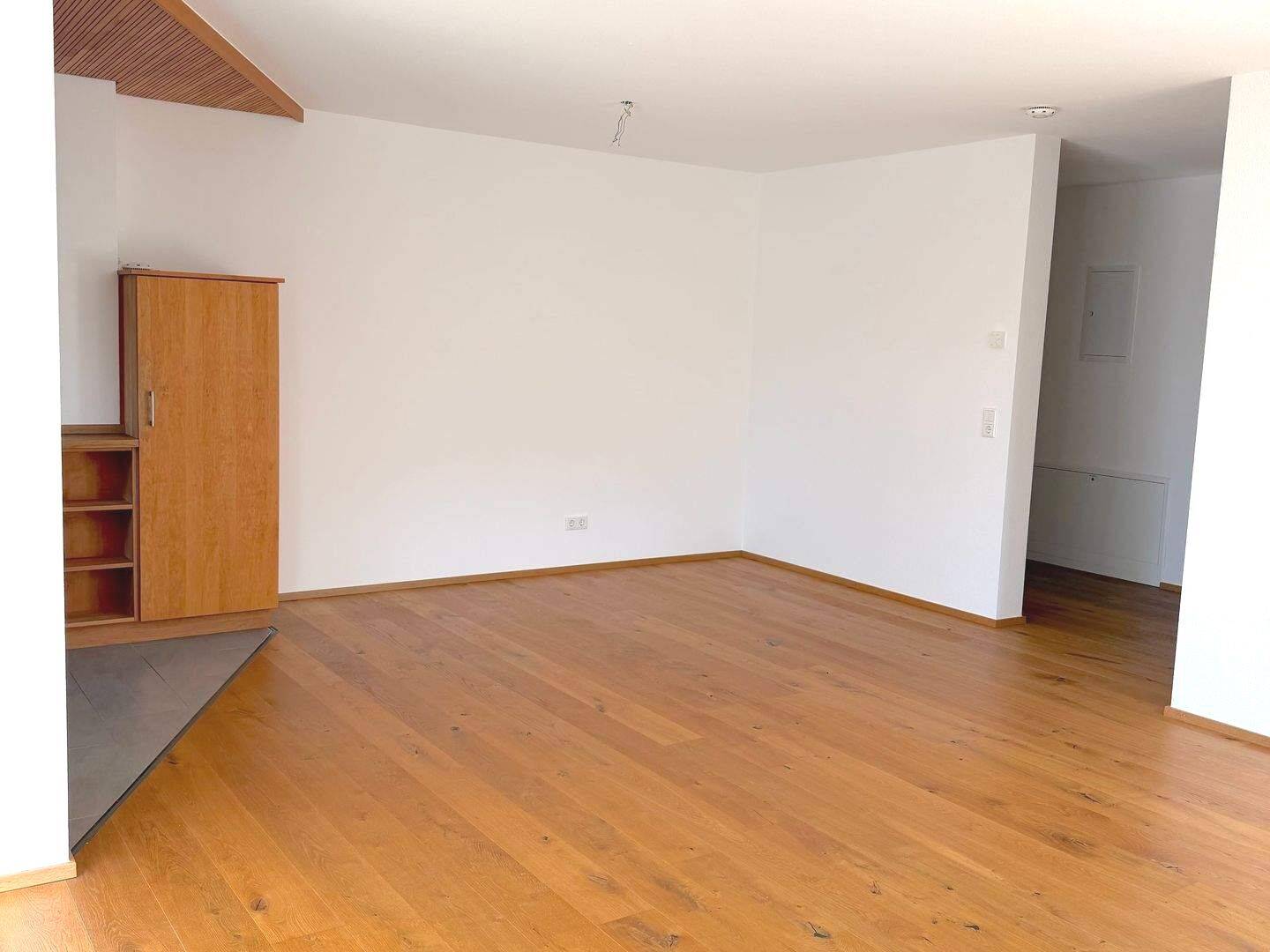 Exklusive 4-Zimmer Wohnung mit EBK + TG-Stpl. im Freiburg Osten – Freiburg im Breisgau – Vorschaubild 6