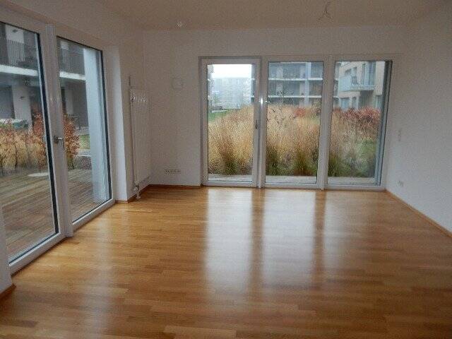 Berufstätige/Rentner, top mod. 2-Zi-EG-Whg.-Überseestadt, 2 Terrassen, Gartenanteil, Parkett, schicke EBK, modernes Du-Bad, Keller – Bremen – Vorschaubild 5