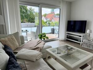 Neuwertige, moderne 2-Zimmer-Wohnung mit hohem Komfort – 23570 Lübeck – Vorschaubild 1