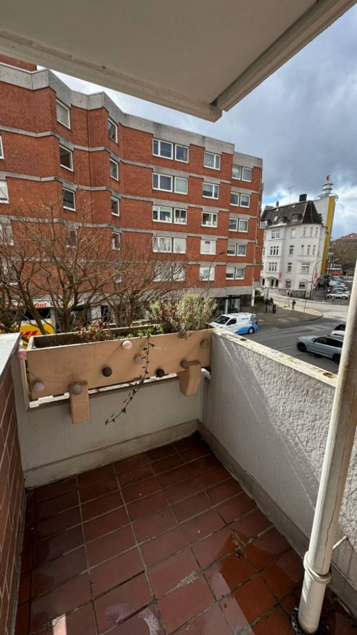 Moderne 2-Zimmer-Citywohnung mit Balkon und Einbauküche – 44135 Dortmund – Bild 1 von 7