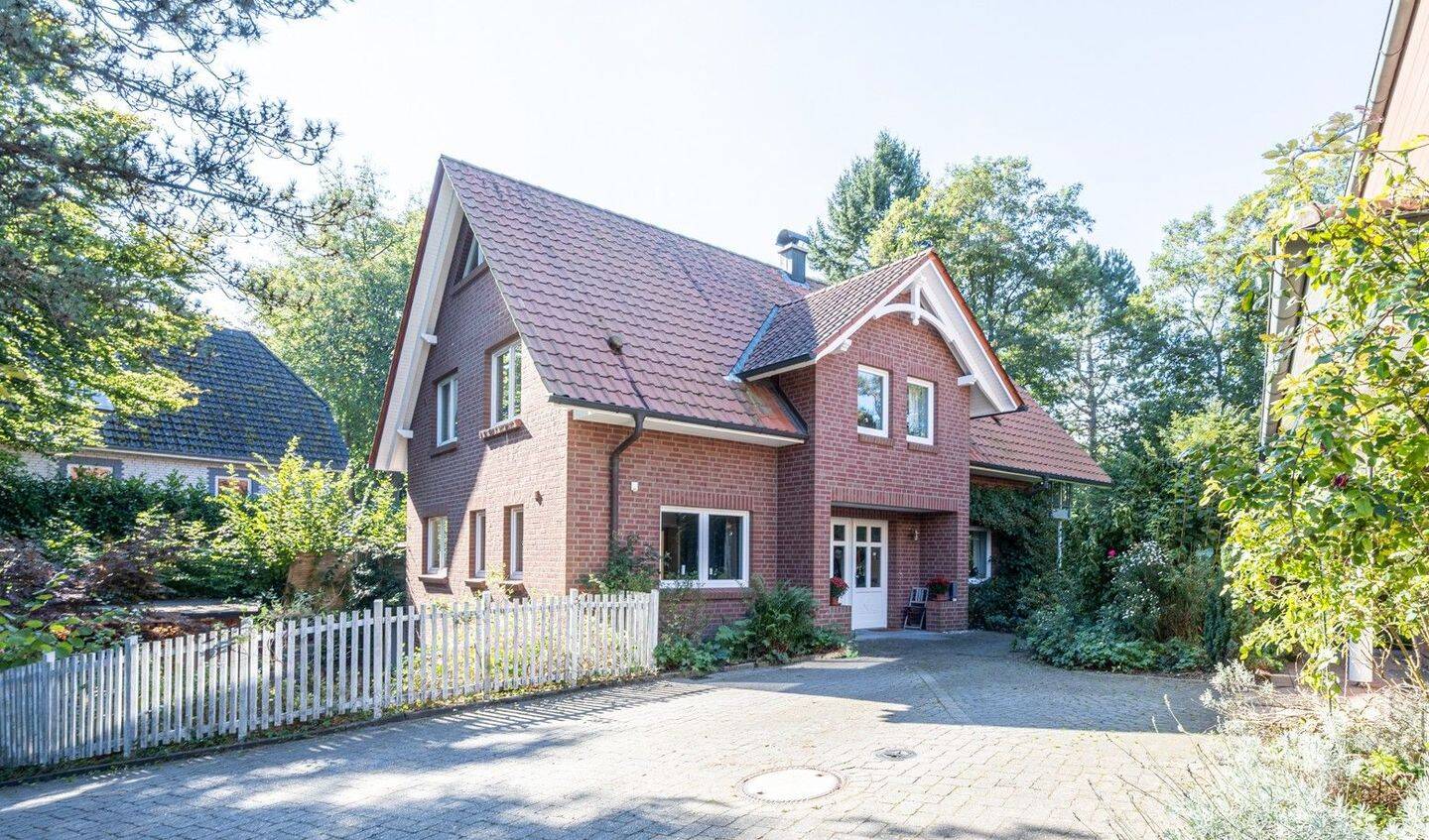 Idyll trifft Platzwunder: Das perfekte Einfamilienhaus für die große Familie