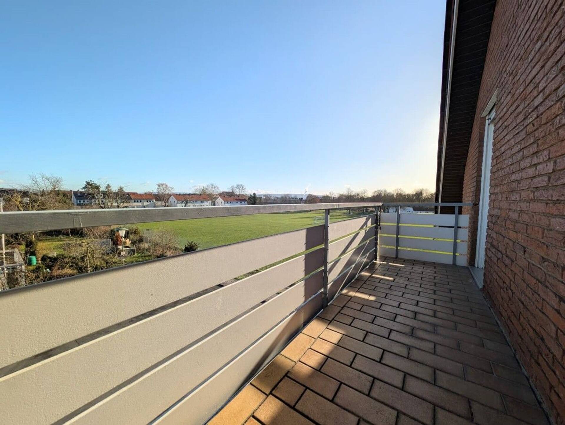 Dachgeschosswohnung in 34121 Kassel / Wehlheiden mit 84 m² kaufen