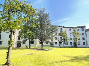 3 Zimmer in Mörsenbroich Nähe Grafenberger Wald incl. Küche + TG