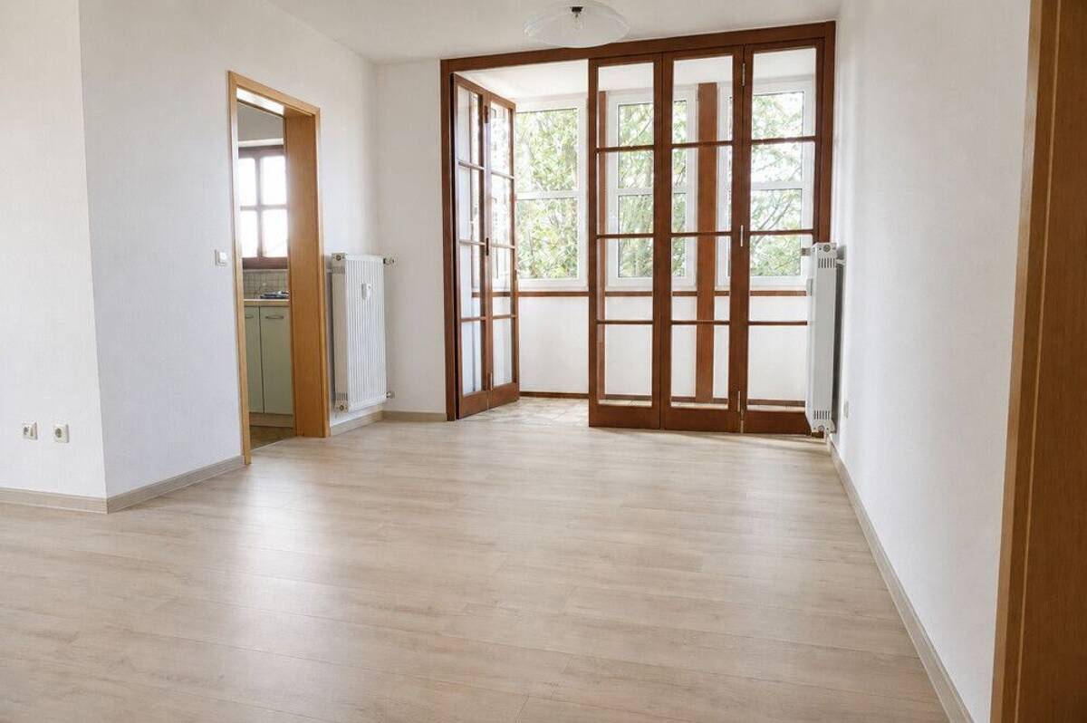 Tolle Wohnung mit Ausblick – 63768 Hösbach – Bild 1 von 8