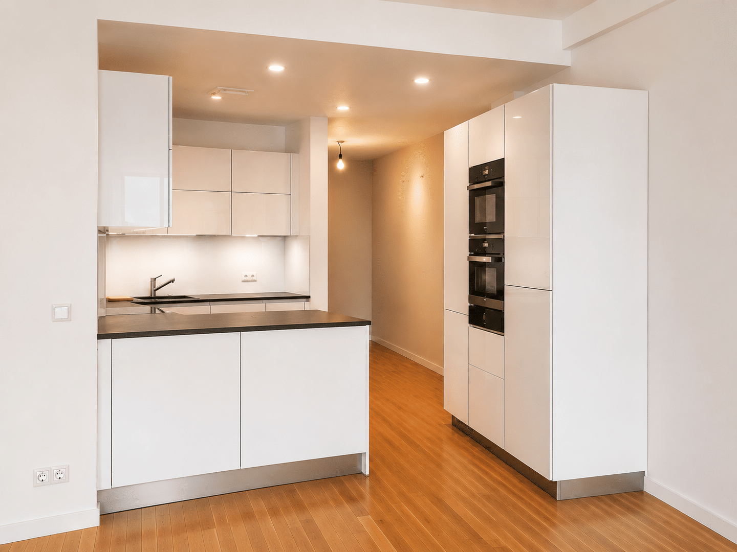 Lichtdurchflutete 3-Zimmer-Wohnung - ca. 50 m² Sonnenterrasse im 1.OG - Pkw-Stellplatz - Bezugsfrei – Berlin – Vorschaubild 7
