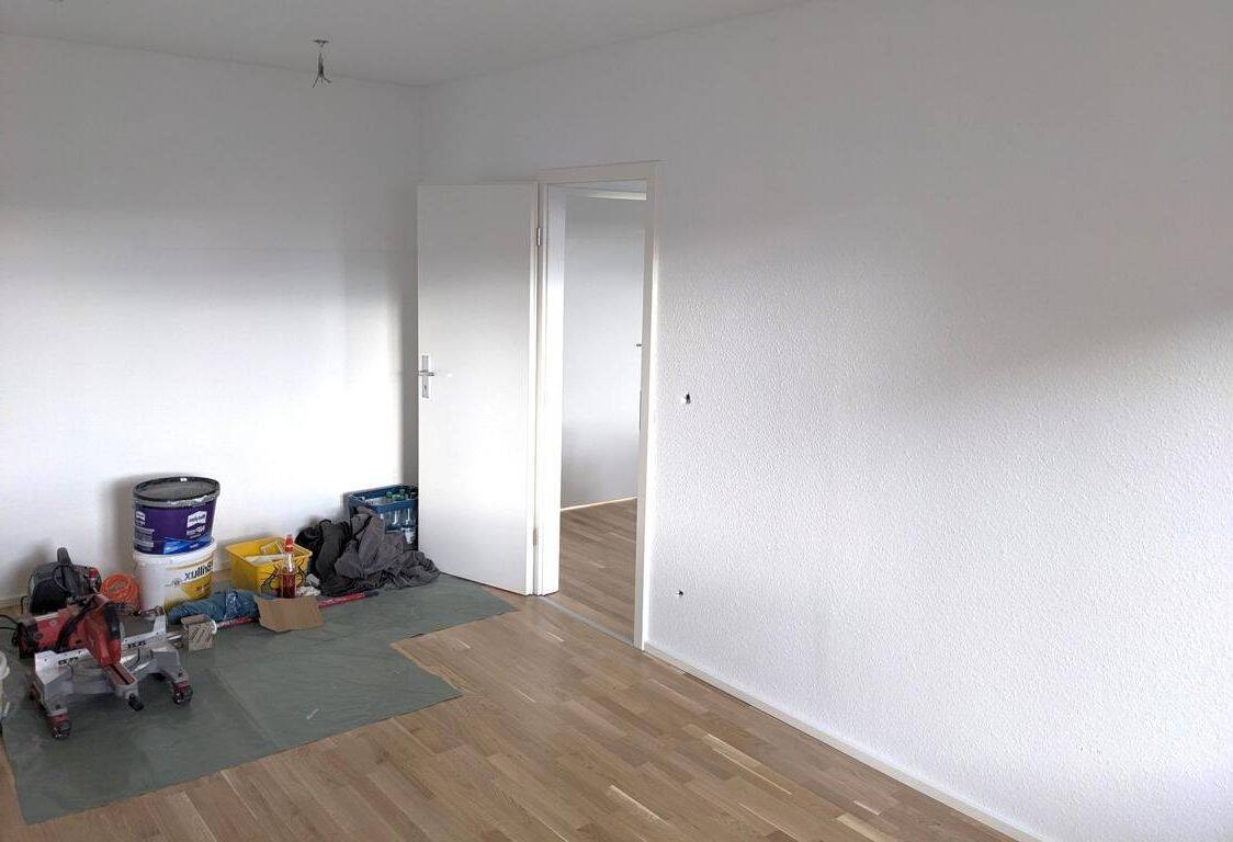 2026 komplett renoviert: Nbg Gleisshammer - Tullnau, gepflegte helle 3-Zi-Whg. (2.OG Aufzug), ca. 65m², Einbauküche, Balkon, Rollläden – Nürnberg – Vorschaubild 5