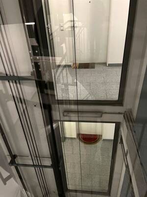 Immobilien Richter: Zentral, begehrt, mit Balkon - Etagenwohnung in Golzheim – 40476 Düsseldorf – Vorschaubild 9