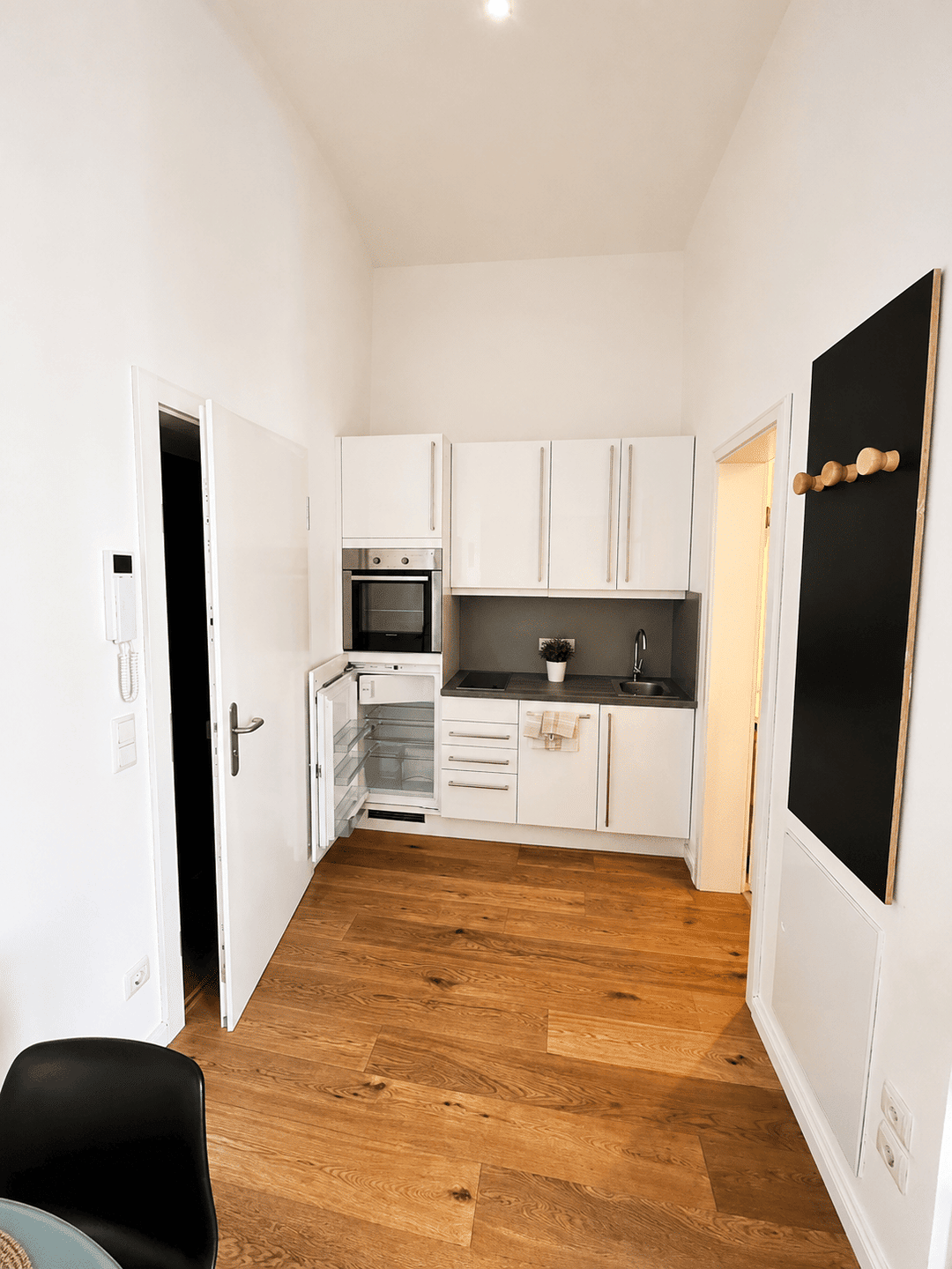 *Ku'damm* Sanierte 1-Zi.-ETW im Haus Cumberland – Berlin – Vorschaubild 8