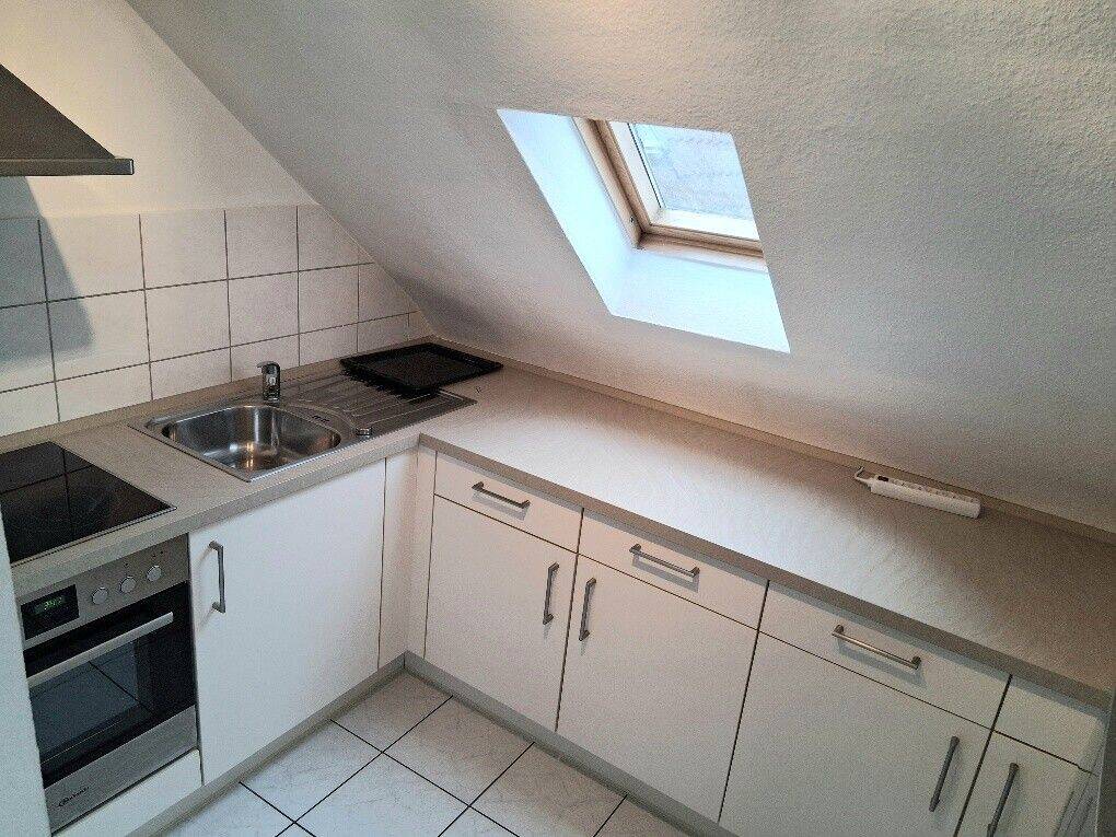 ACHTUNG, ausschließlich für Studenten: 1 ZKB mit Einbauküche und Balkon in Käfertal – Mannheim – Vorschaubild 3