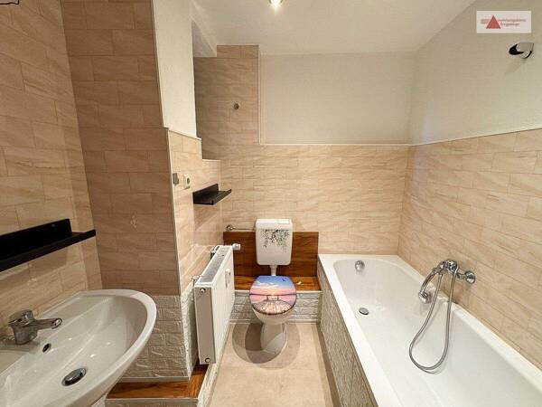Haus in 08340 Schwarzenberg/Erzgebirge mit 330,51 m² kaufen