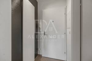 Charmante 1-Zimmer-Wohnung mit Balkon in begehrter Lage von München-Bogenhausen! – 81927 München – Vorschaubild 4