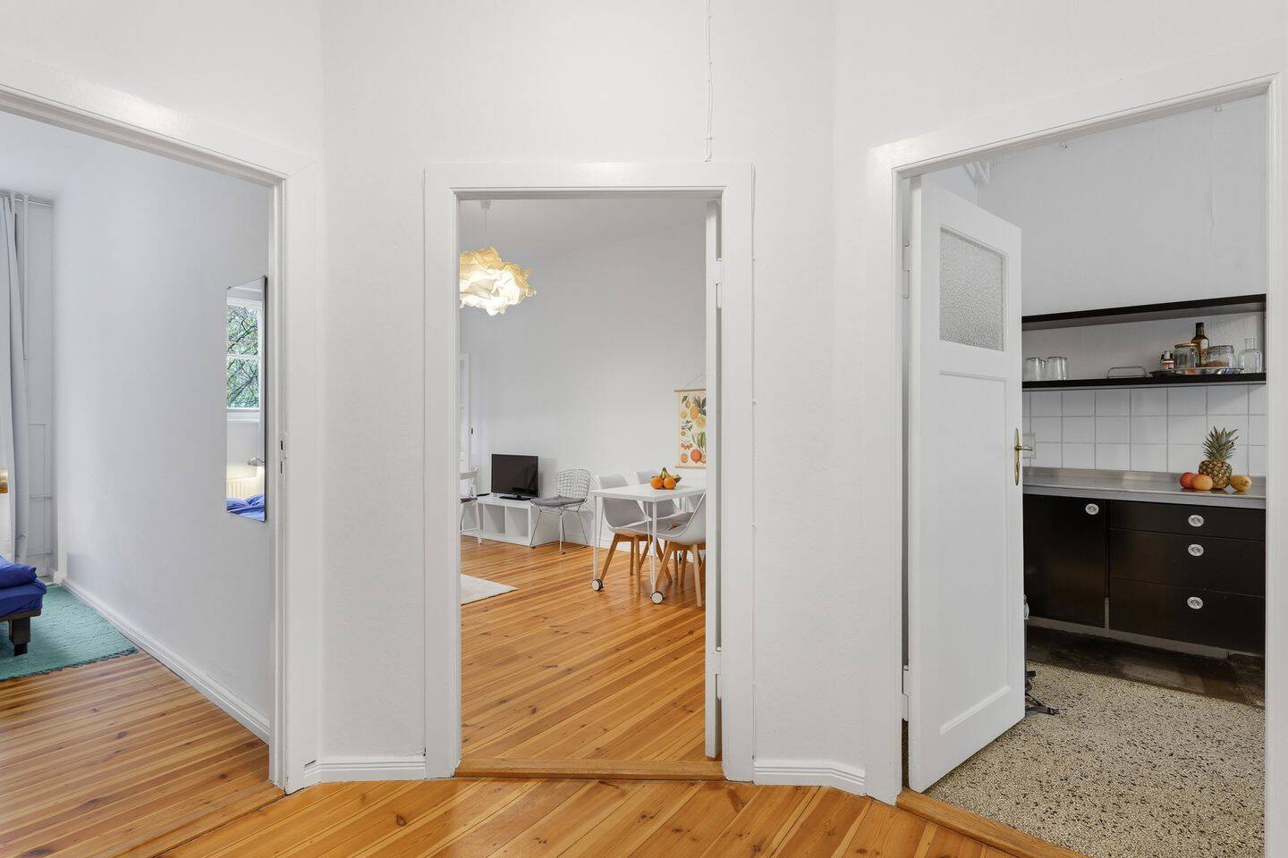 ***2-Zi.-Altbau-Wohnung mit Terrazzo-Highlight in Prenzlauer Berg*** – Berlin – Vorschaubild 3