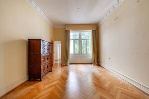 Provisionsfrei vom Eigentümer: 6-Zimmer-Altbauetage im Westend, ca. 175 m², Balkon & Loggia – 60322 Frankfurt am Main – Vorschaubild 7