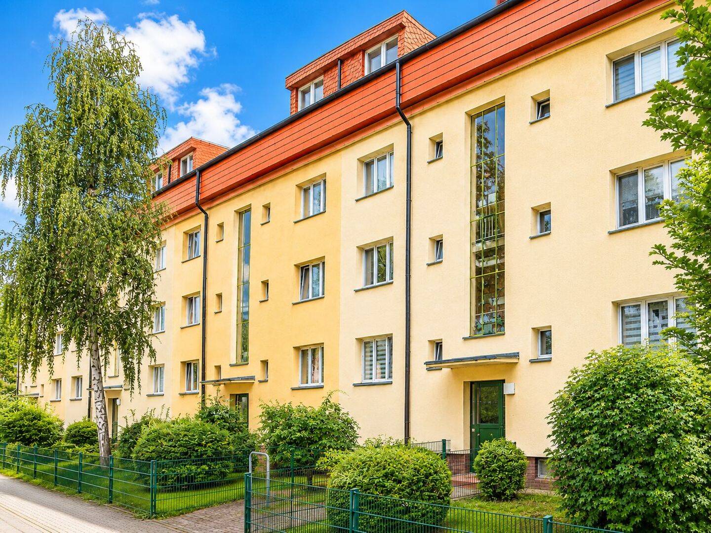 Gut geschnittene 2-Zimmer-Wohnung mit Loggia in ruhiger Wohnstraße - vermietet – Berlin – Vorschaubild 3