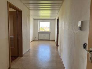94m² - Großzügige 4-Zimmer-Wohnung mit Balkon, zwei Stellplätzen und attraktiver WG-Eignung – 97078 Würzburg – Vorschaubild 8