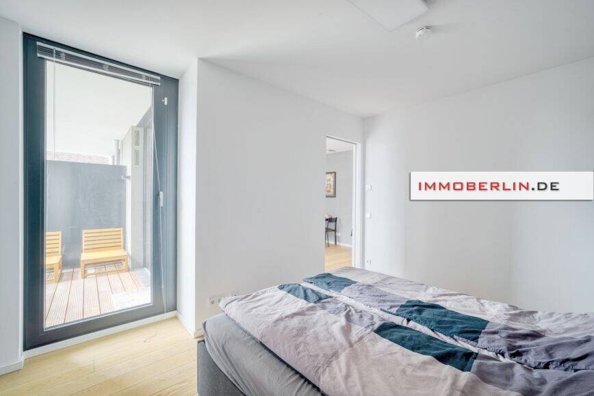 IMMOBERLIN.DE - Attraktive Architektur! Wohnung mit ruhiger Loggia nahe KaDeWe, Kurfürstendamm & Zoo – Berlin – Vorschaubild 3