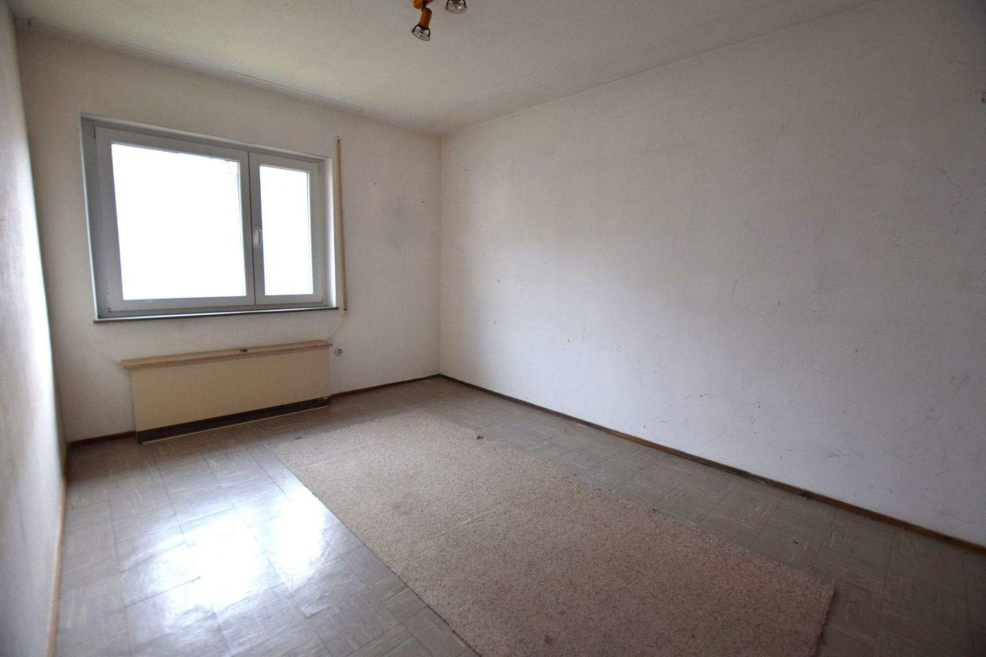 Charmantes Zweifamilienhaus mit großem Garten – Nürnberg – Vorschaubild 8