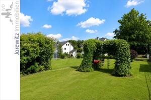 Bi-Hillegossen: Saniertes Ein- bis Zweifamilienhaus mit Garage und schönem Gartengrundstück – 33699 Bielefeld – Vorschaubild 5