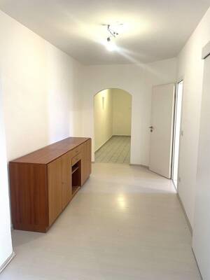 Bezugsfreie Dachgeschosswohnung im Altbau in attraktiver Lage – 81373 München – Vorschaubild 5