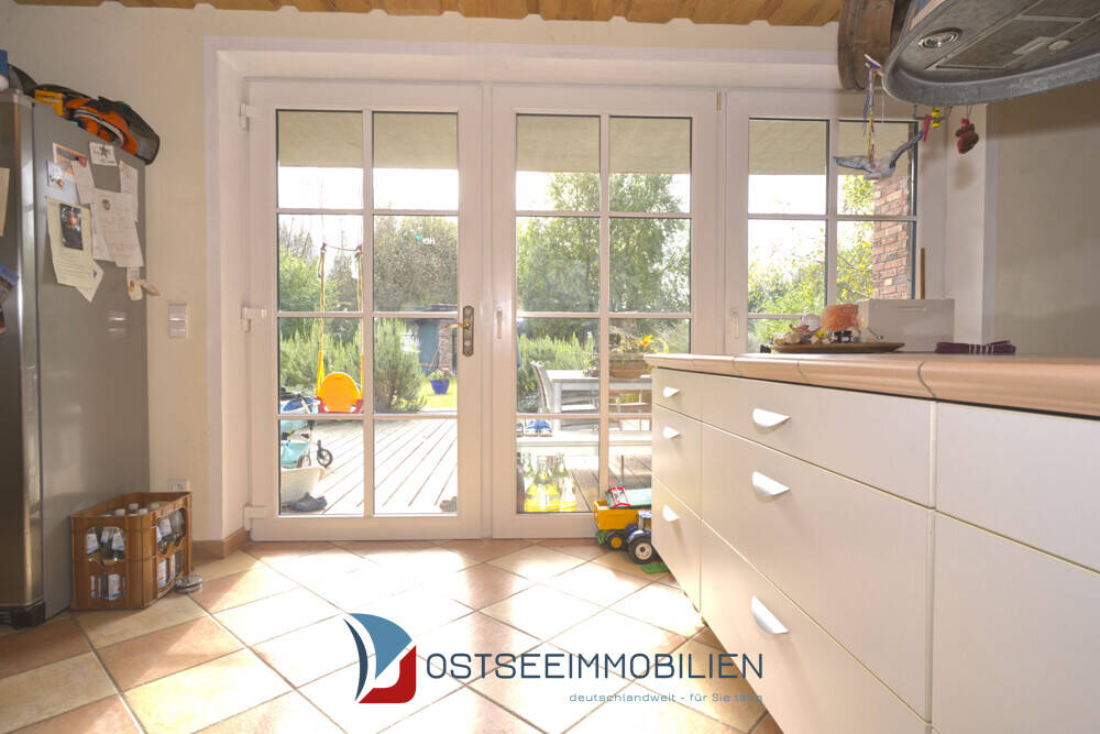 Machen Sie ein realistisches Preisangebot, Gutshaus, Wfl. ca. 400 m², EEK A+, 8 Zimmer, Grundstück rd. 3,8 ha, ges. Nfl. ca. 900 m², Schwimmteich, We – Heringsdorf – Vorschaubild 6