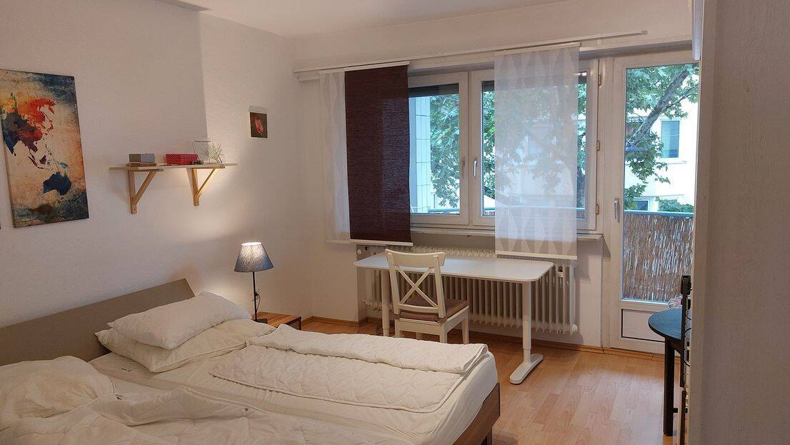 Ruhig und zentral in Quadraten: Möbilierte 3-Zimmer-Wohnung mit zwei Balkonen – Mannheim – Vorschaubild 4
