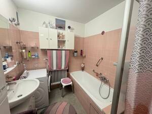 Lichtdurchflutete Etagenwohnung mit Südwestbalkon und offenem Wohn-Essbereich – 73033 Göppingen – Vorschaubild 7