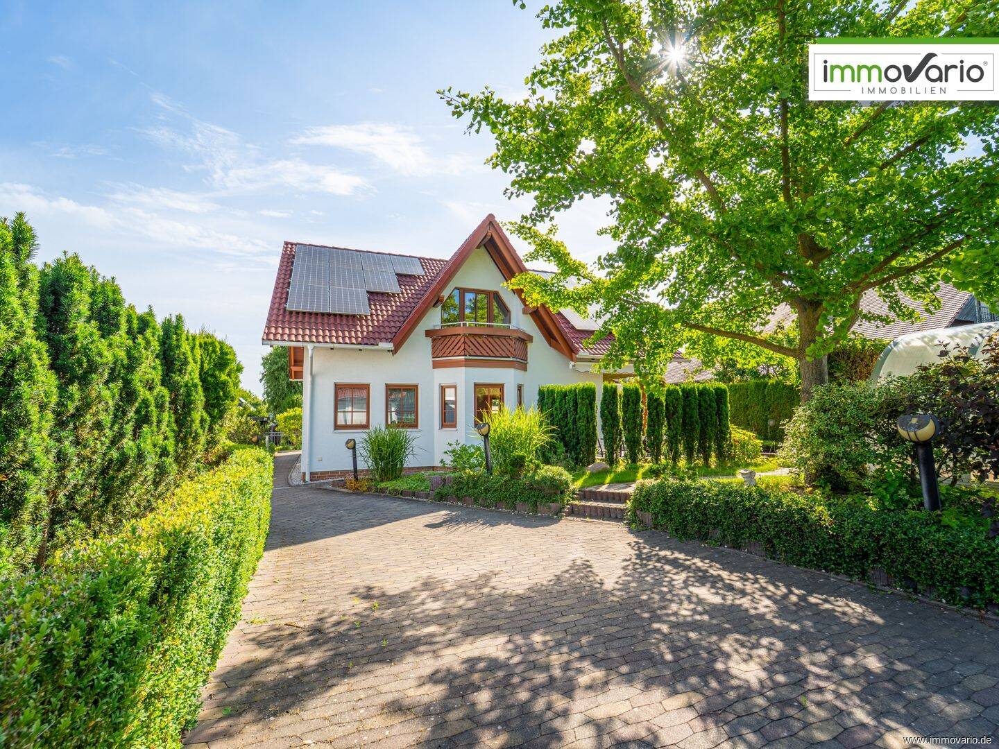 Wunderschönes Fertigteilhaus mit Pool und Doppelgarage in Ottersleben zu verkaufen! – Magdeburg – Vorschaubild 2