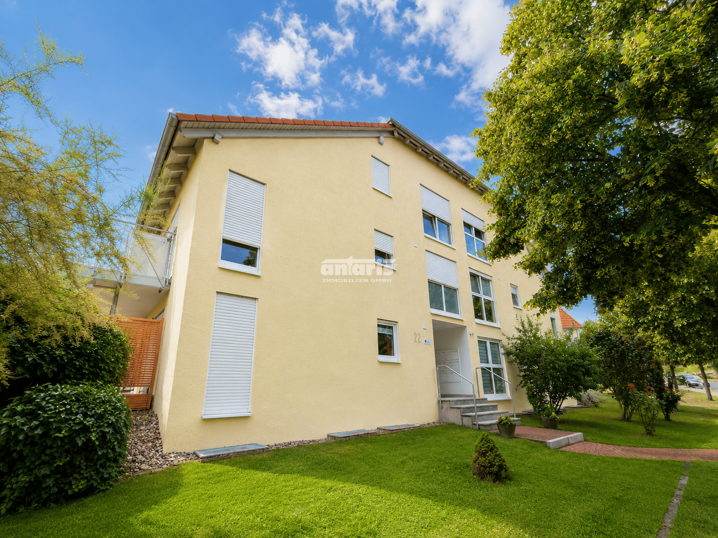 antaris Immobilien GmbH ** Ruhig wohnen, stadtnah leben - attraktive DG-Wohnung mit Balkon ** – Erfurt – Vorschaubild 3