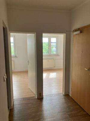 Citylife & Chill: 3-Zimmer-Wohnung mit Balkon zum Durchatmen – 3042 Cottbus – Vorschaubild 4