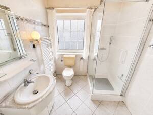 Reihenendhaus mit Balkon und Garage in beliebter Lage ! – 28205 Bremen – Vorschaubild 7