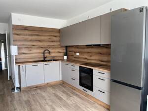 Helle 4-Zimmer-Wohnung mit Dachterrasse in Essen Südviertel! – 45128 Essen – Vorschaubild 1