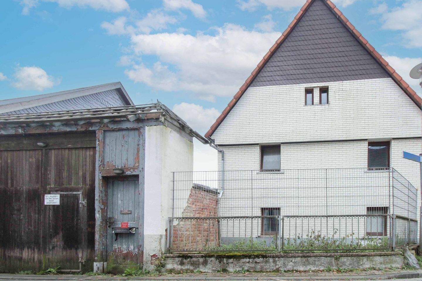 Chance für Neubau: Sanierungs- oder Abrissobjekt in Eppstein-Ehlhalten mit tollem Hof – Eppstein – Bild 1 von 7