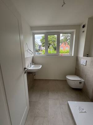 helle 4-Zimmer-Wohnung im Zwei-Familienhaus – 22607 Hamburg – Vorschaubild 9