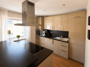 Renovierte möblierte 4-Zimmer-Wohnung mit offener Küche, Garten, Balkon und Stellplatz in Wiesbaden-Naurod – 65207 Wiesbaden – Vorschaubild 5