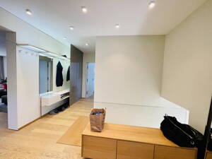 Designer Maisonette-Wohnung nähe Zoopark mit Blick ins Grüne, Fussbodenheizung, Kamin, Terrasse – 40239 Düsseldorf – Vorschaubild 9