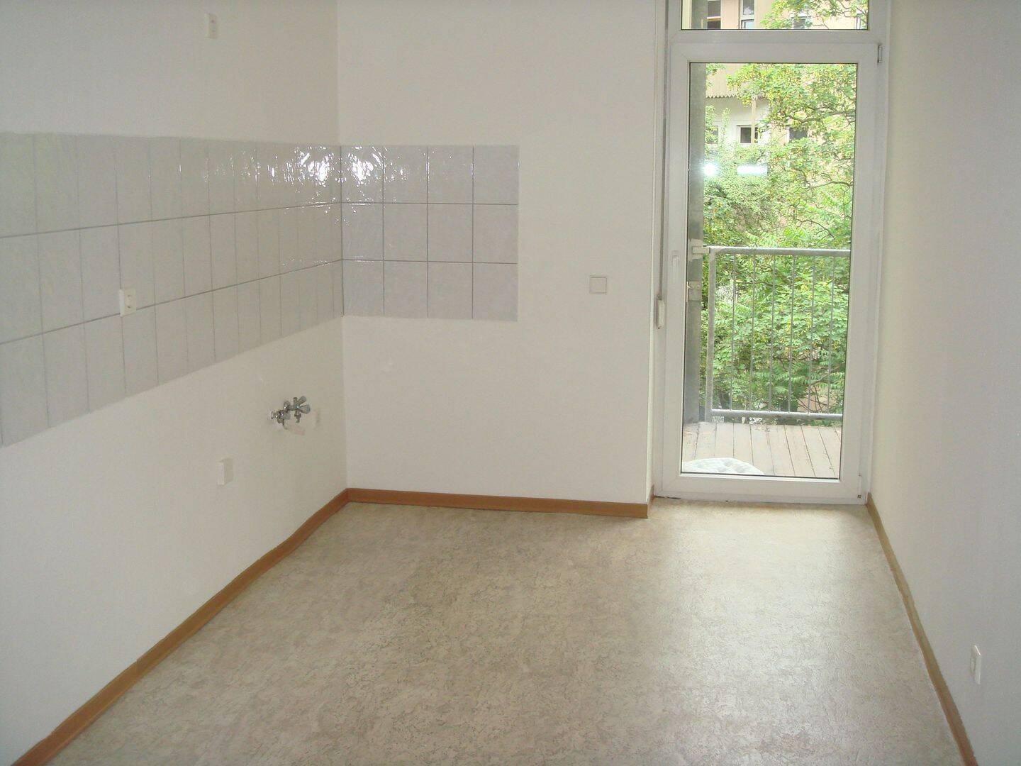 ***ZENTRUM-NORD, helle 2 Zi. WE mit Wannenbad und Balkon*** – Leipzig – Vorschaubild 6